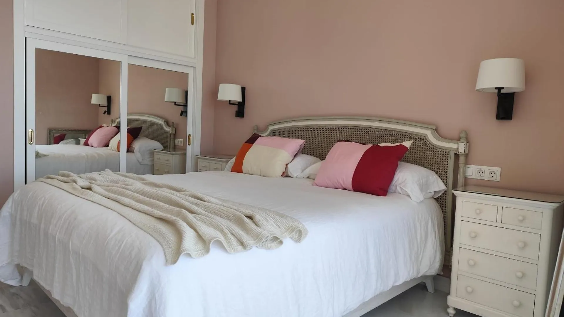 Apartamento La Roca Rental, 1 Dormitorio Confort Con Vistas Al Mar Torremolinos 0*,  Spain
