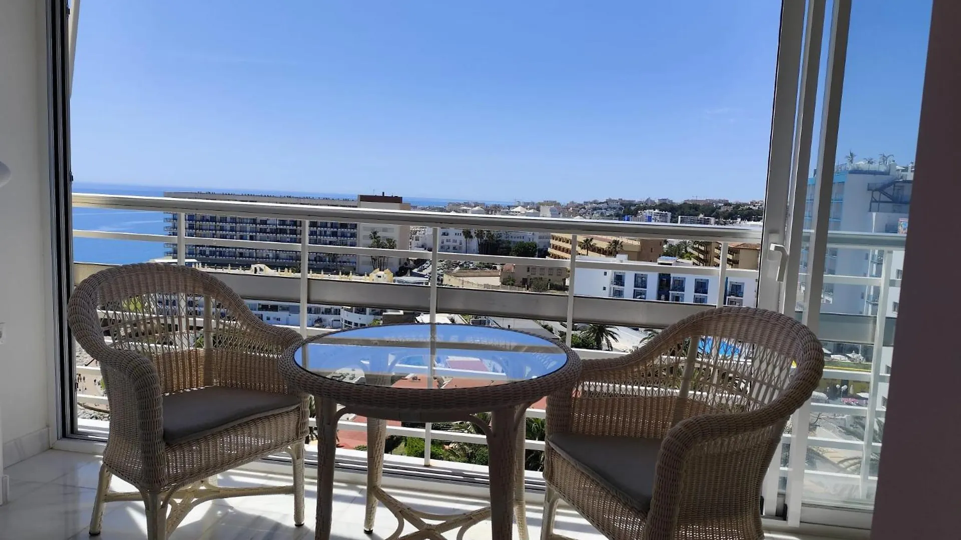 Apartment Apartamento La Roca Rental, 1 Dormitorio Confort Con Vistas Al Mar Torremolinos